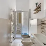 Апартаменты La First Ludy *
