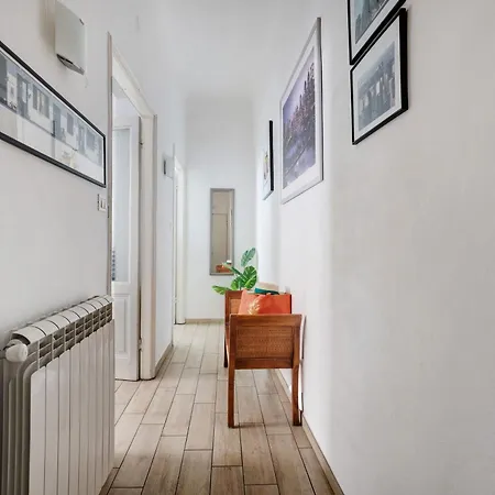 La First Ludy Apartment La Spezia