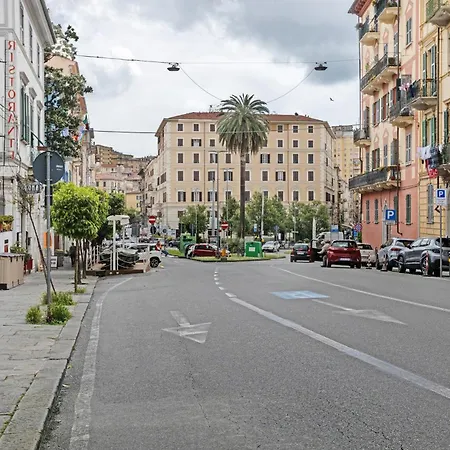 La First Ludy Apartment